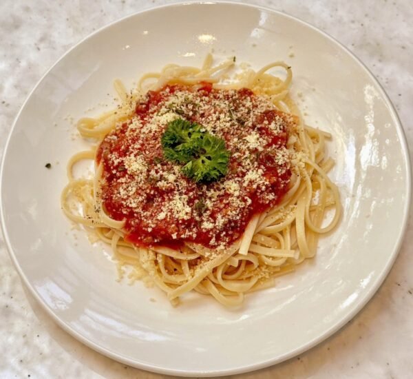 umber-coffee-best-coffee-shop-hcm-700000-pasta-burger